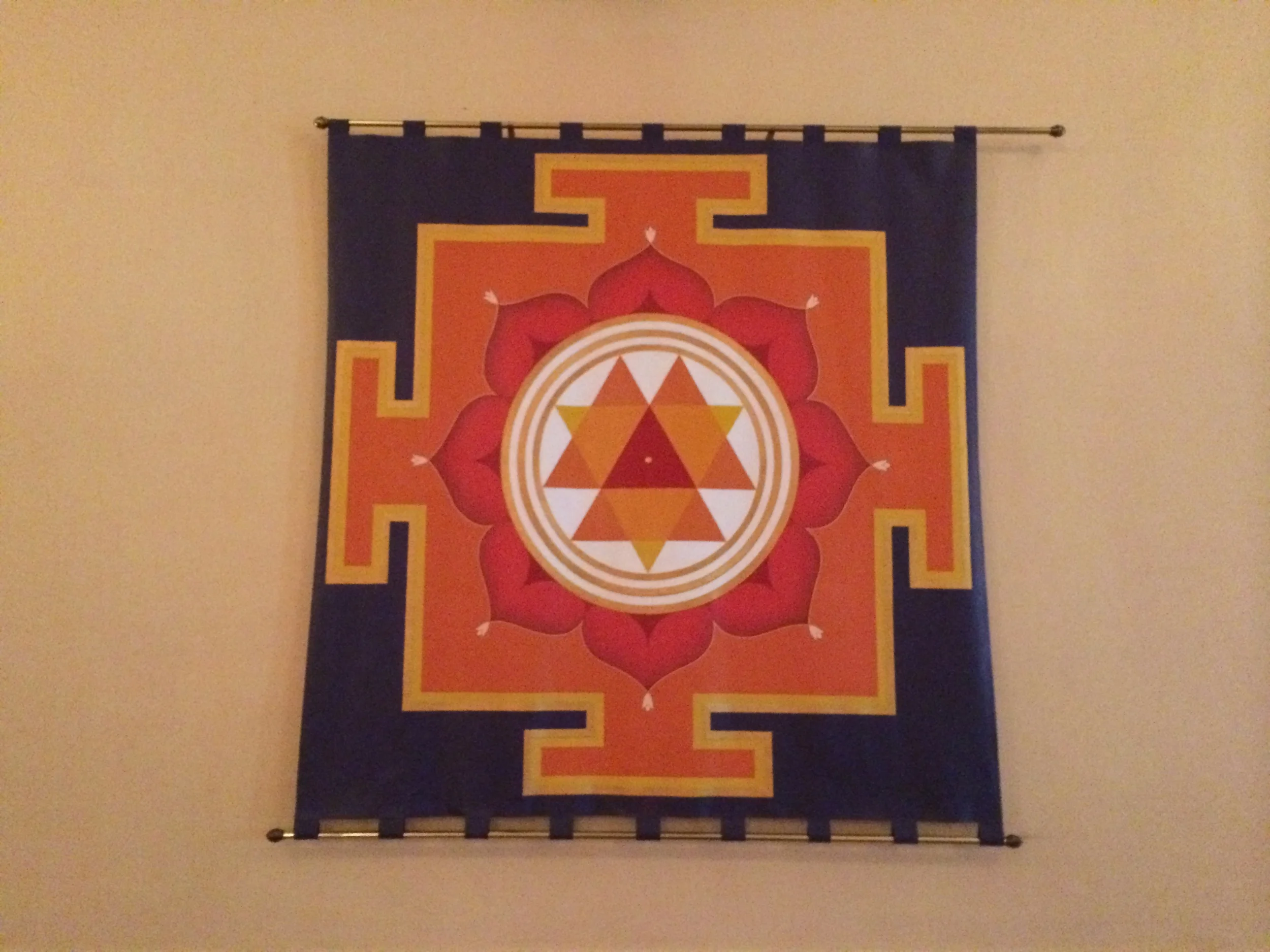 YOGA @ LIVE FIT GYM - HAYES VALLEY