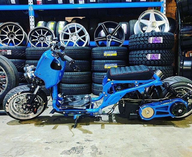 First custom build! What will you create? ....
.
.
.
.
#smurf #customscooter #hunterscooter #huntedscooters #gy6 #150cc #streetbeast