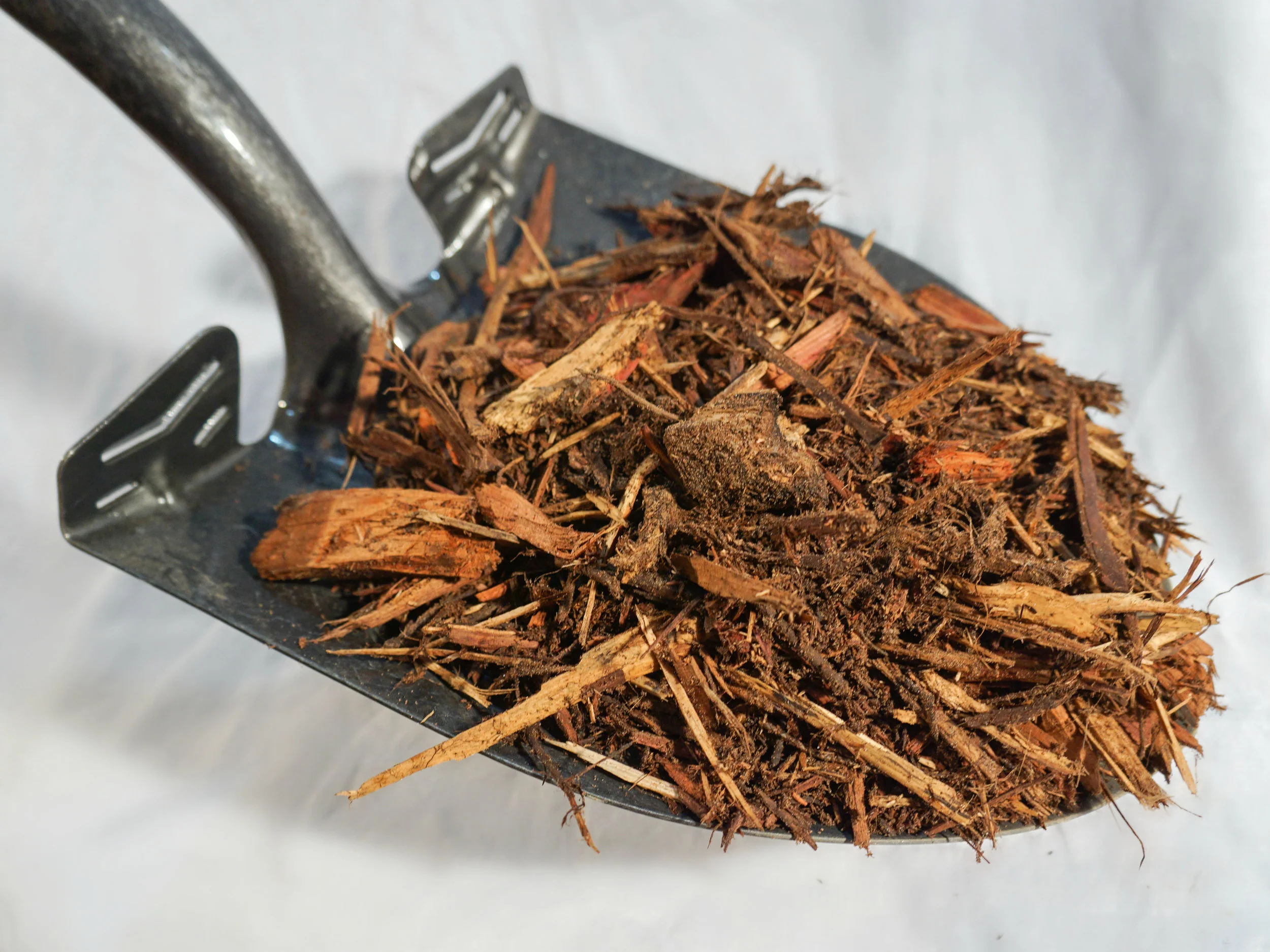 mulch cedar mulch.jpg