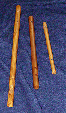 Enhåndsfløjter i D, G og C af Mark Binns (Australien)- Taborpipes in D, G and C by Mark Binns (Australia)