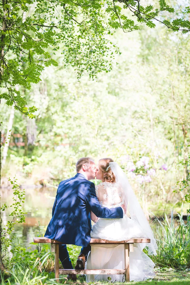 chevin-lodge-leeds-wedding-photographer-13.jpg