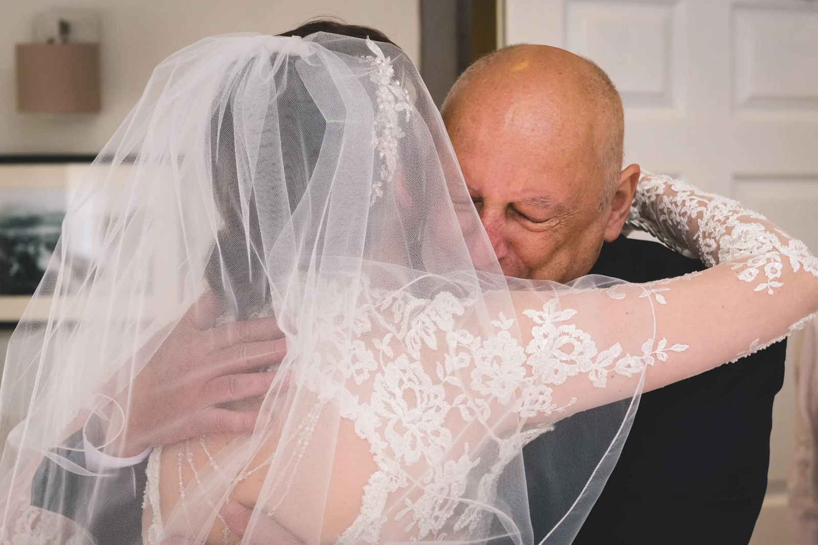 leeds-yorkshire-wedding-photographer-candid-emothion 6.jpg