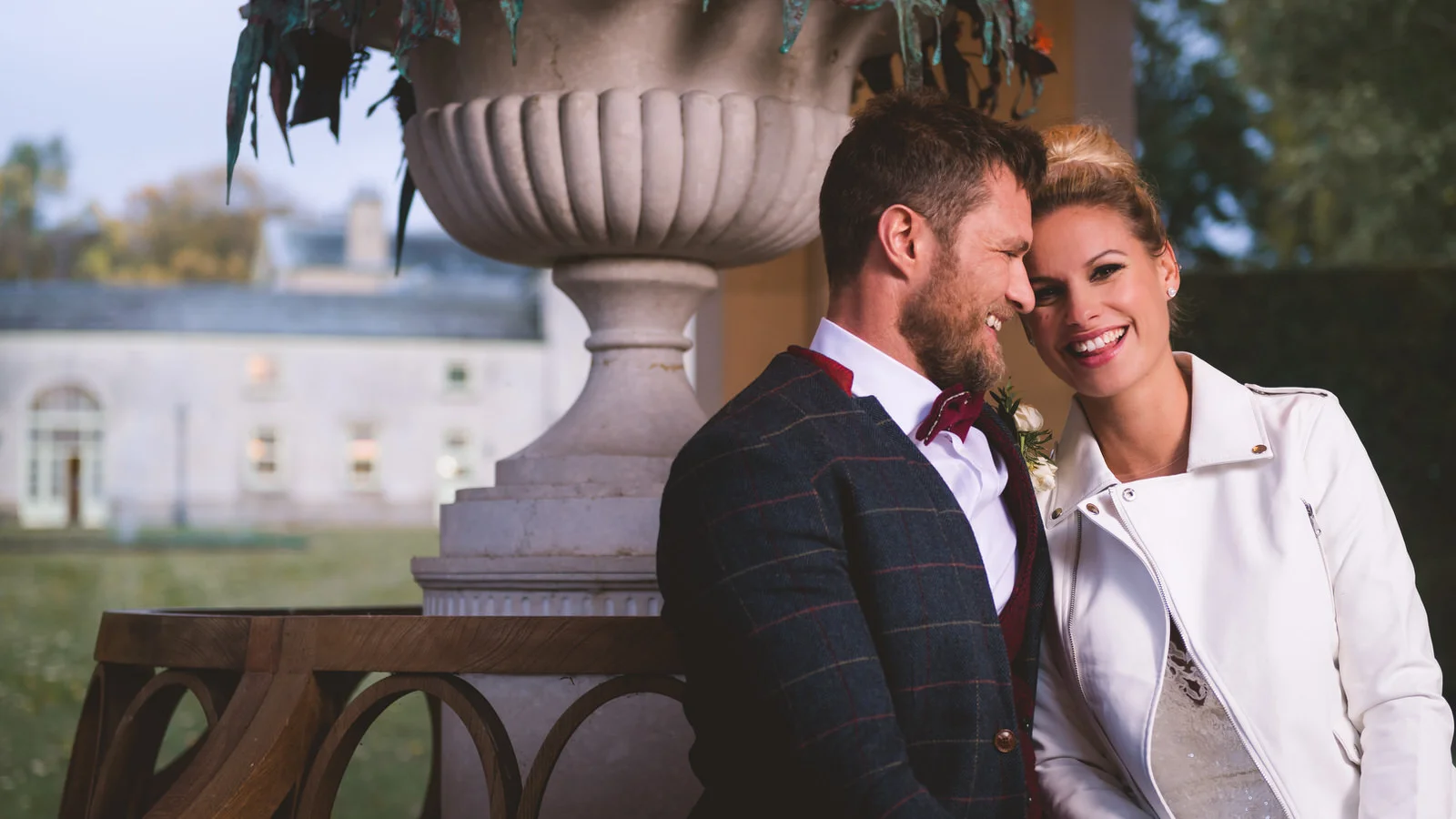 leeds-yorkshire-wedding-photographer-candid-emothion 20.jpg