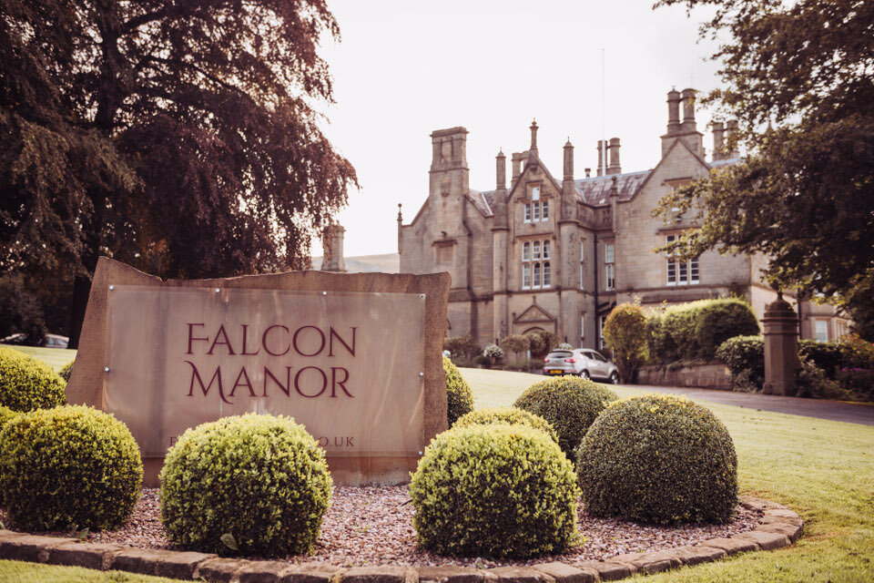 falcon-manor-yorkshire-wedding-photographer-1.jpg
