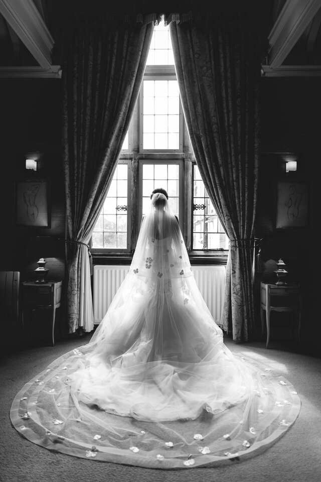 falcon-manor-yorkshire-wedding-photographer-17.jpg
