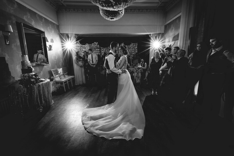 falcon-manor-yorkshire-wedding-photographer-112.jpg