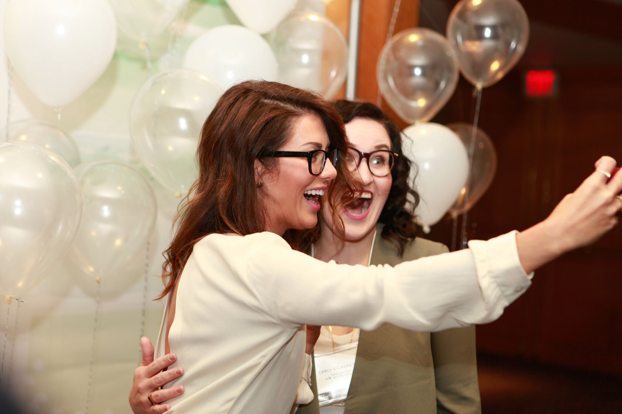 Courtesy of Blogpodium & their photographers - behind the scenes of meeting Jillian!