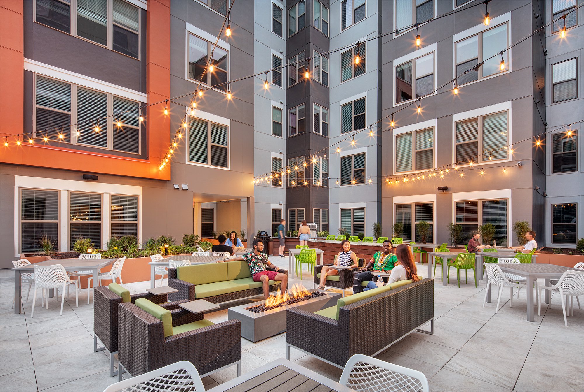 Octave Student Housing UIUC_courtyard_2.jpg