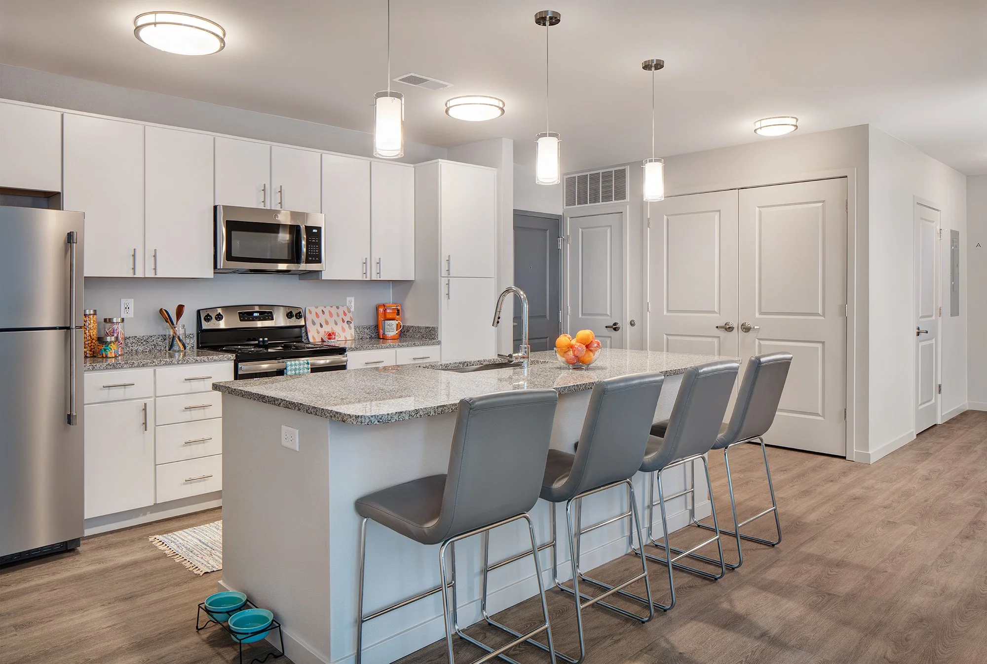 Octave Student Housing UIUC_kitchen.jpg