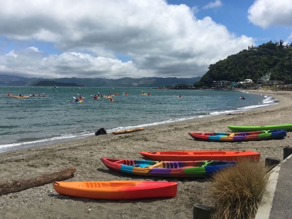 Kayaks &amp; SUPs at The Boatshed - Days Bay, Wellington