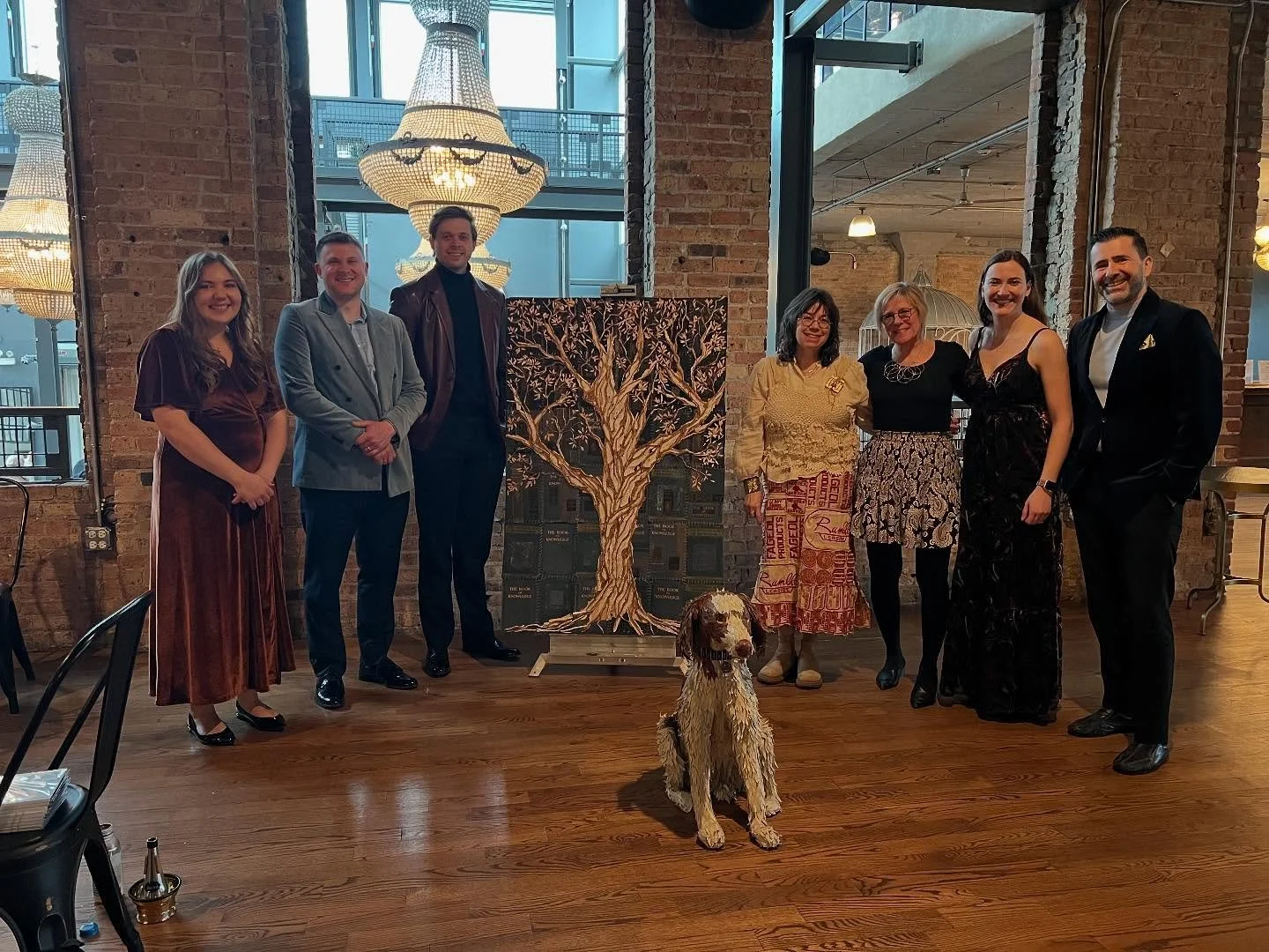 Thanks to everyone that came out to watch our shows with @rendezvous.arts last week! And thank you to @castellanosdesign for surrounding us with your amazing art 🐶

#brassquintet #bachbrass #connselmer #chicago #chambermusic #rendezvous