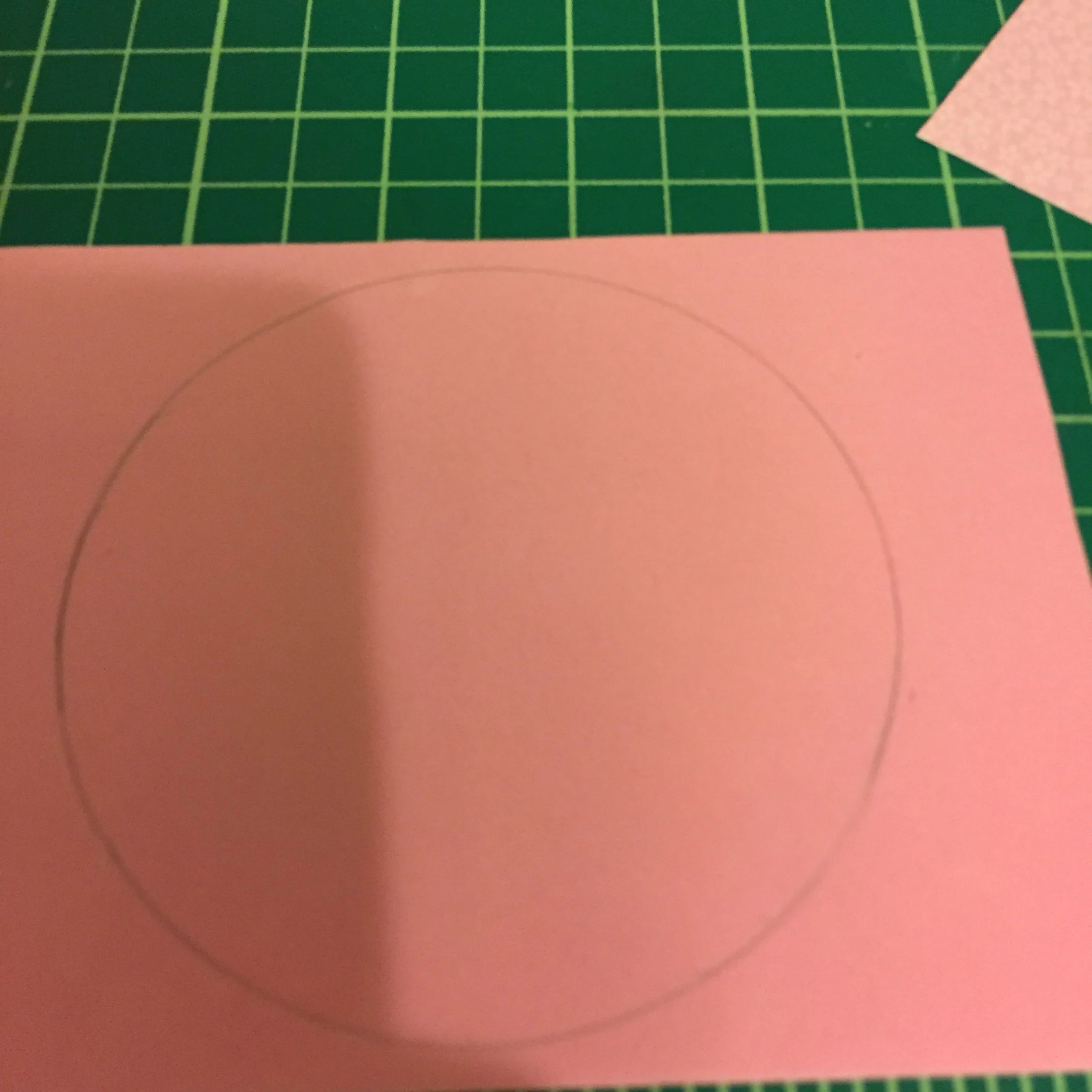 Cut this circle.