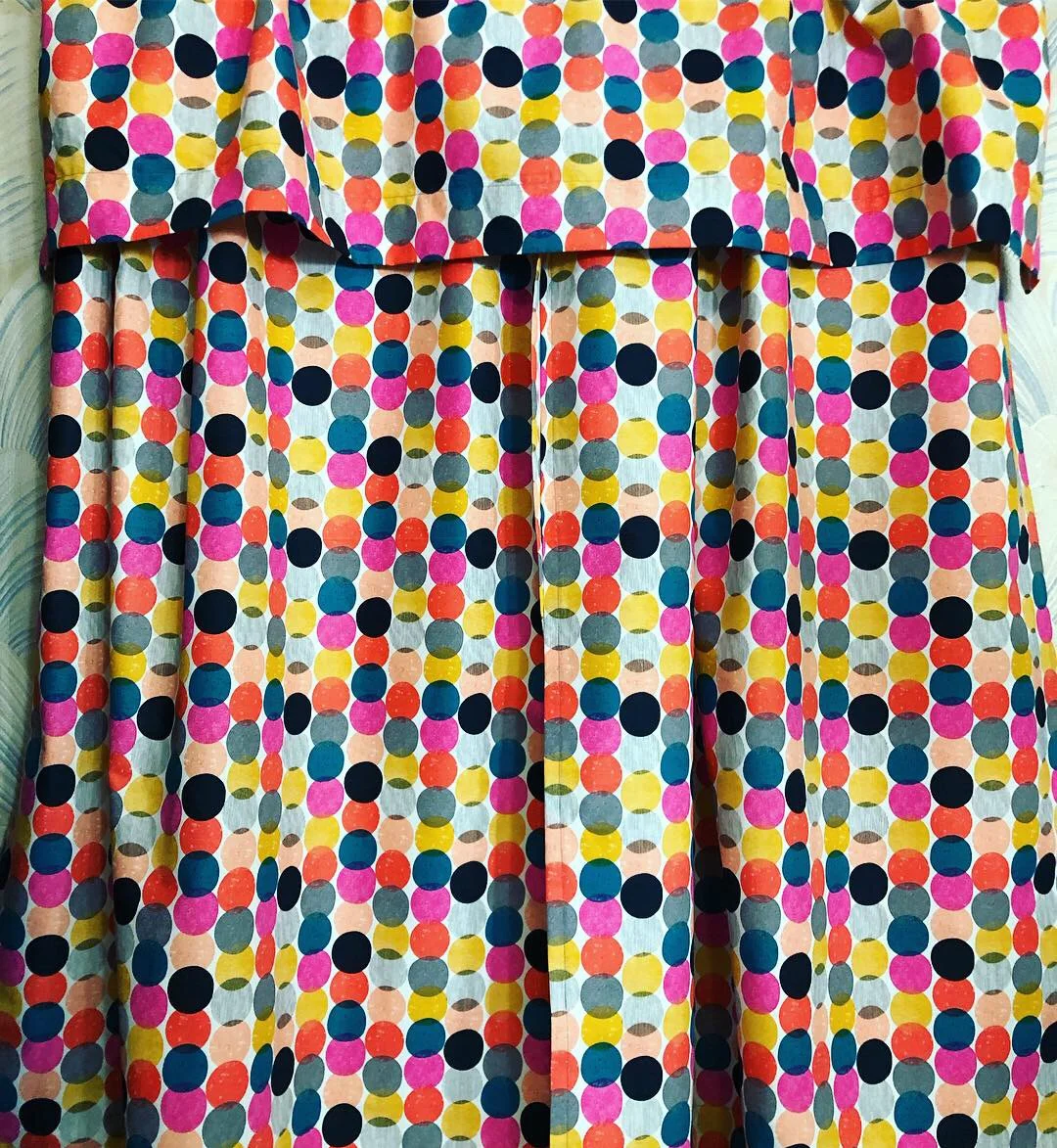 This pattern is so fun! It also gives me an excuse to update some things in my bathroom.