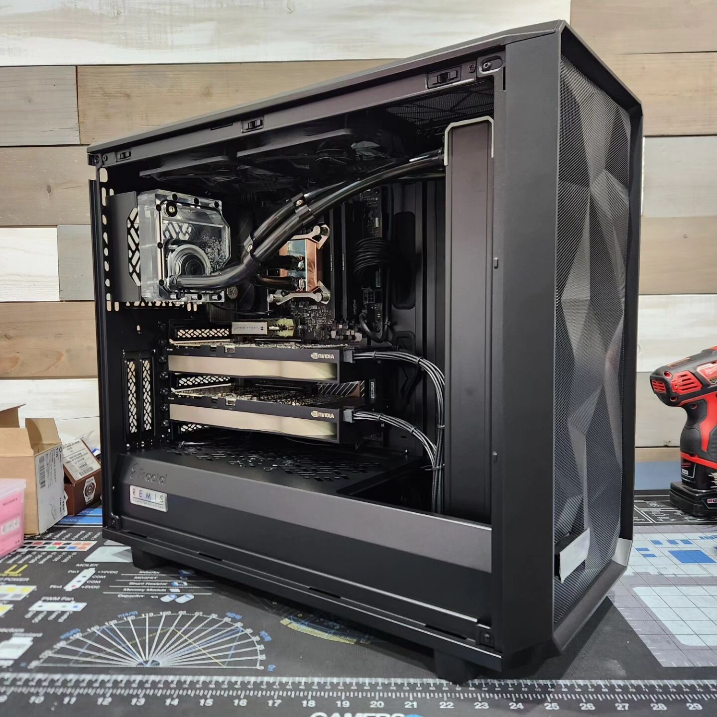 Haven't been posting a lot but still busy! Typically I'm on Twitter/X and LinkedIn more often these days.

This system is now at the client. 14900k, X2 RTX a5000, 96GB RAM, 2TB nvme and custom loop with EK pump/rad and Heatkiller IV block. 

#customp