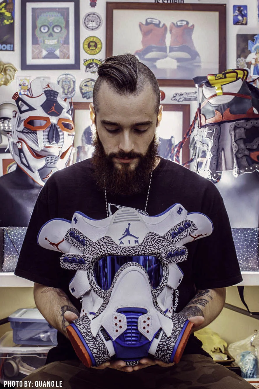 Freehand Profit in his studio