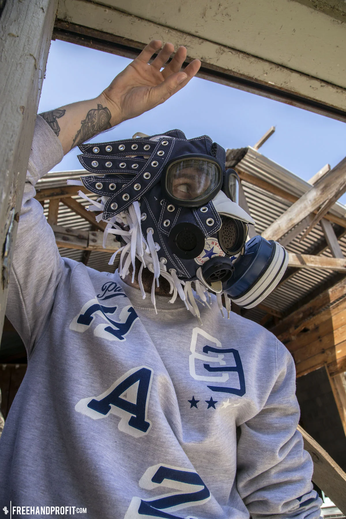 WEB 093 Navy Blue Converse Chuck Taylor Gas Mask 02.jpg