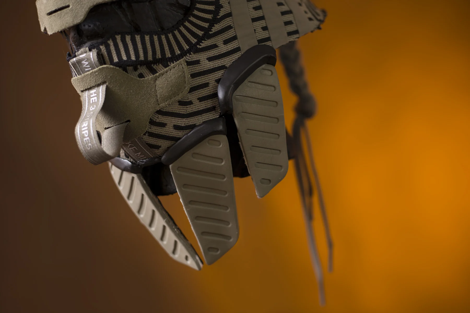 nmd r2 pk