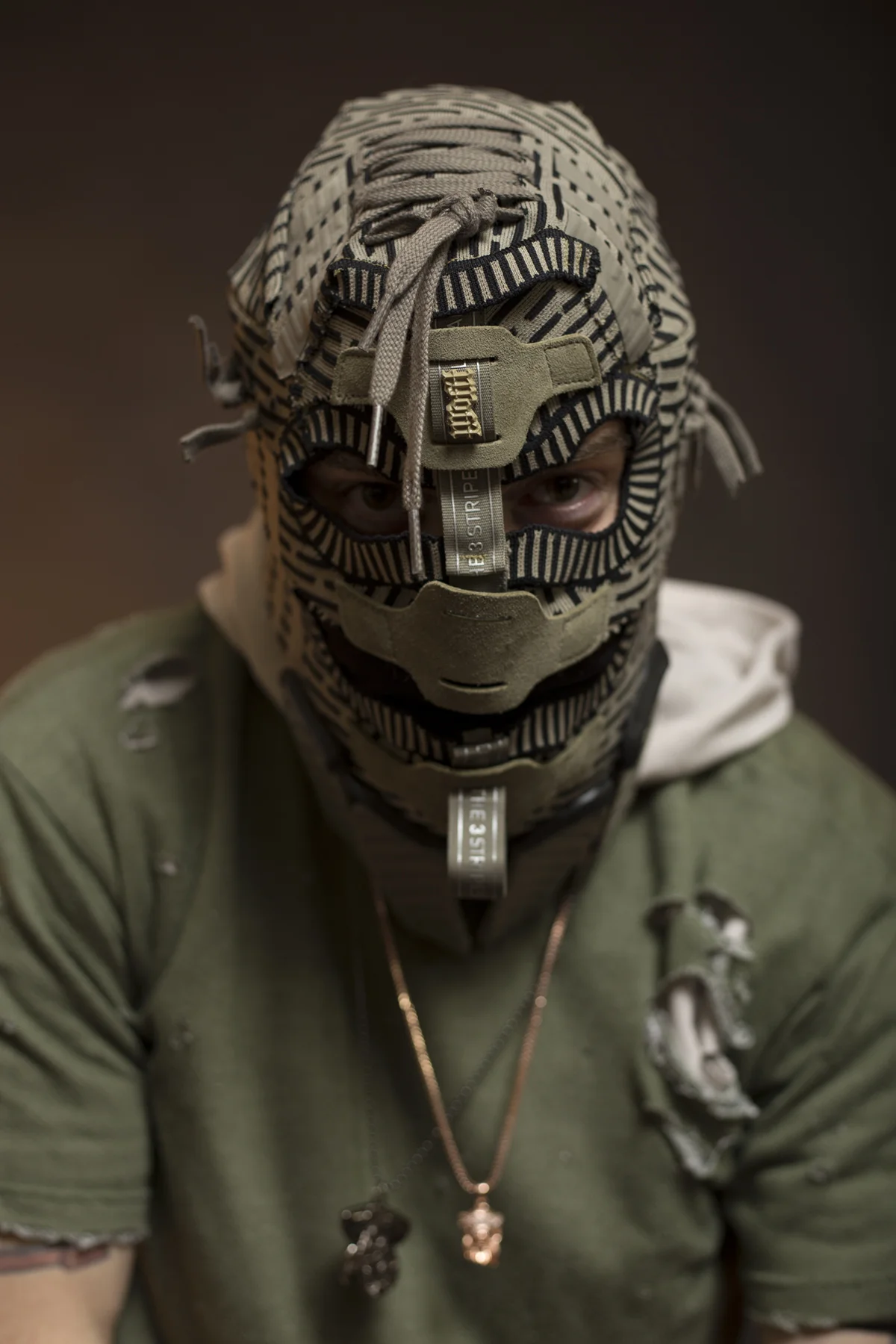 WEB 138 adidas NMD R2 PK Mask 006.jpg