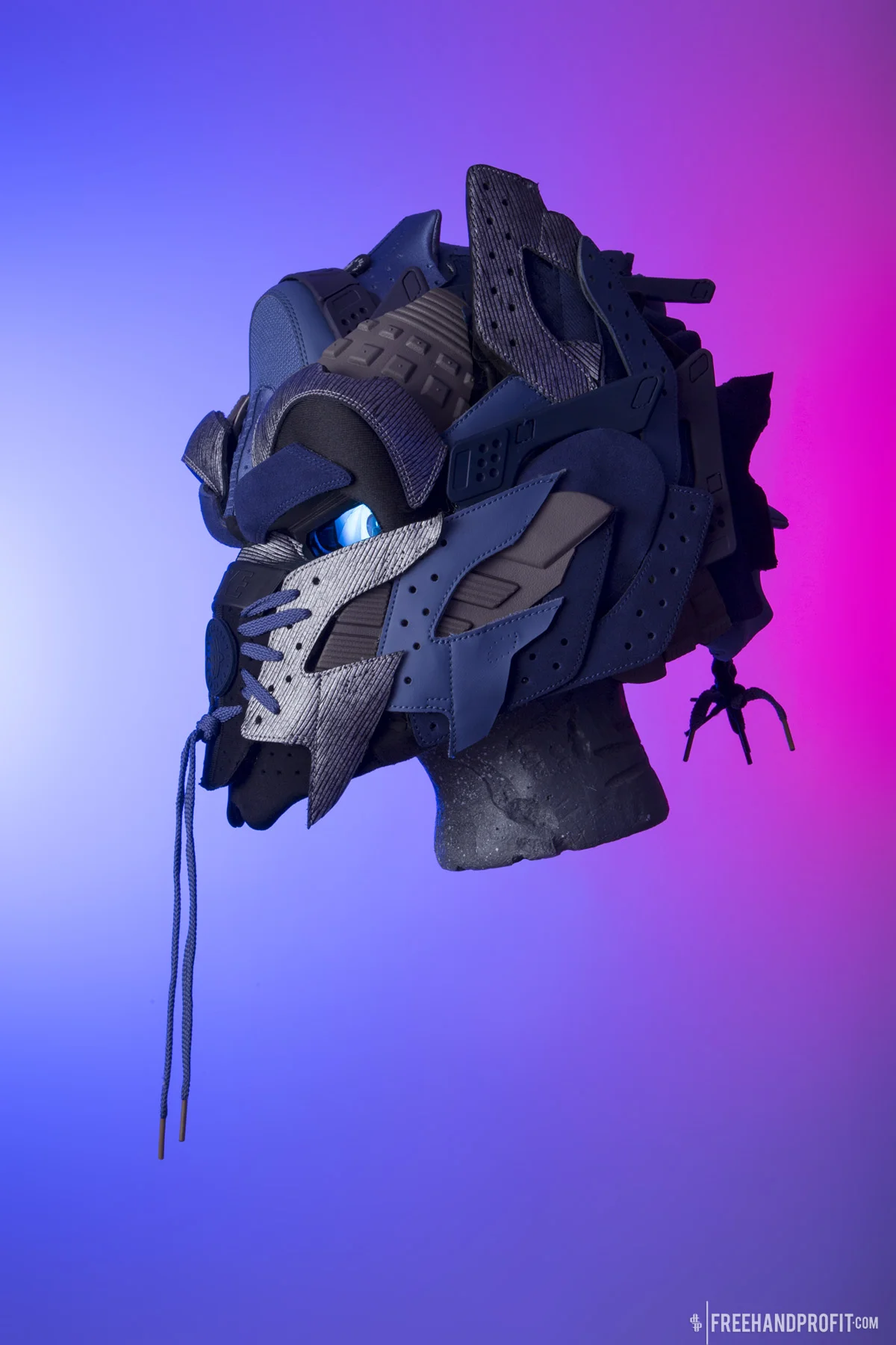 WEB 148 Huarache Optimus Prime Helmet 03.jpg