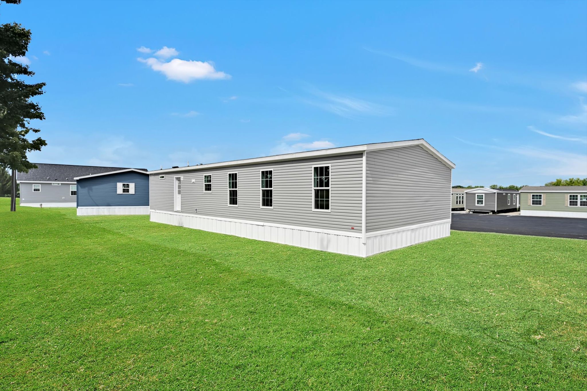 07-Exterior Back.jpg