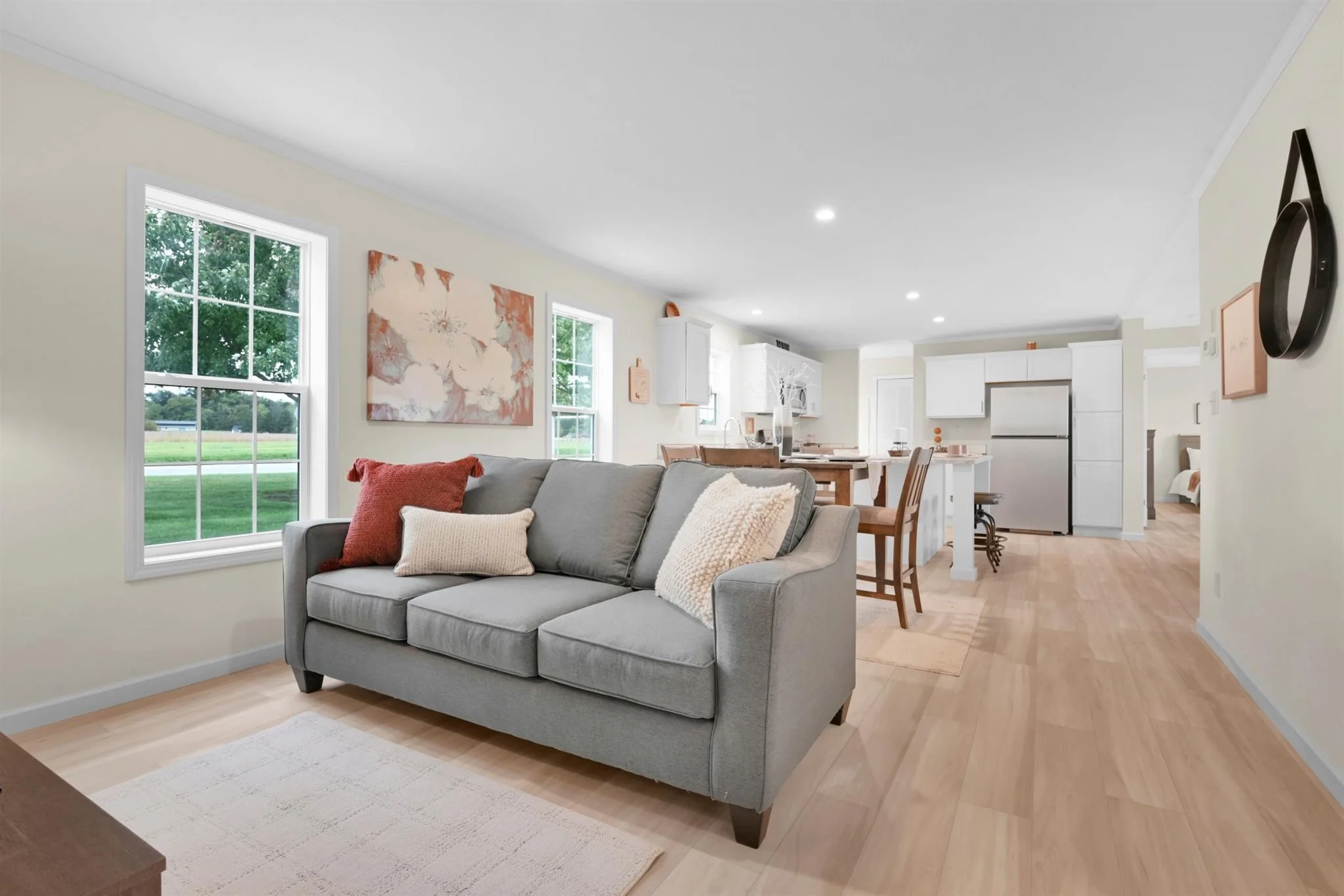 15-Family Room.jpg