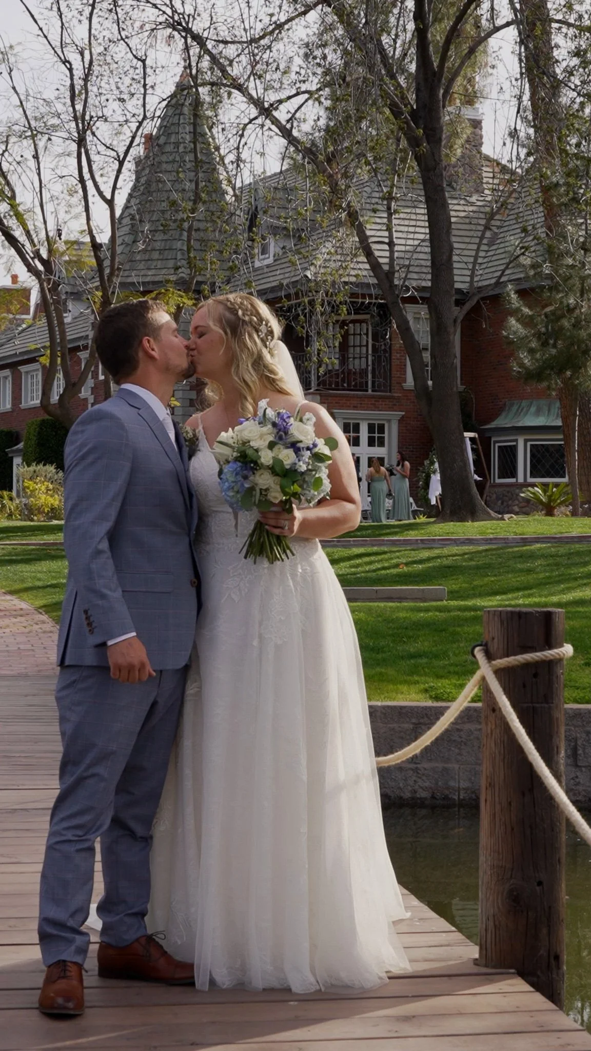 Tips for Writing Meaningful Wedding Vows