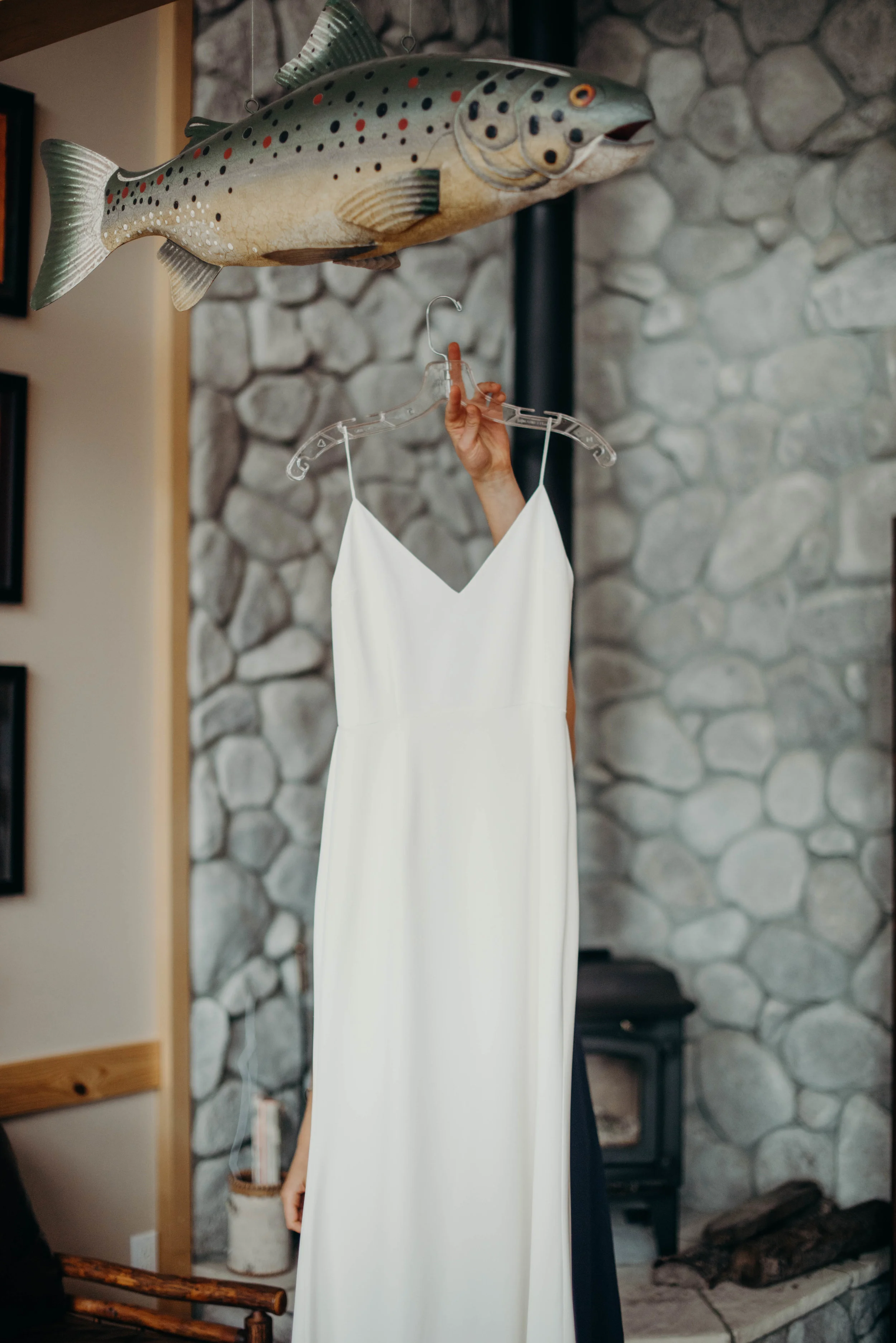01 Ladies Getting Ready-1800.jpg