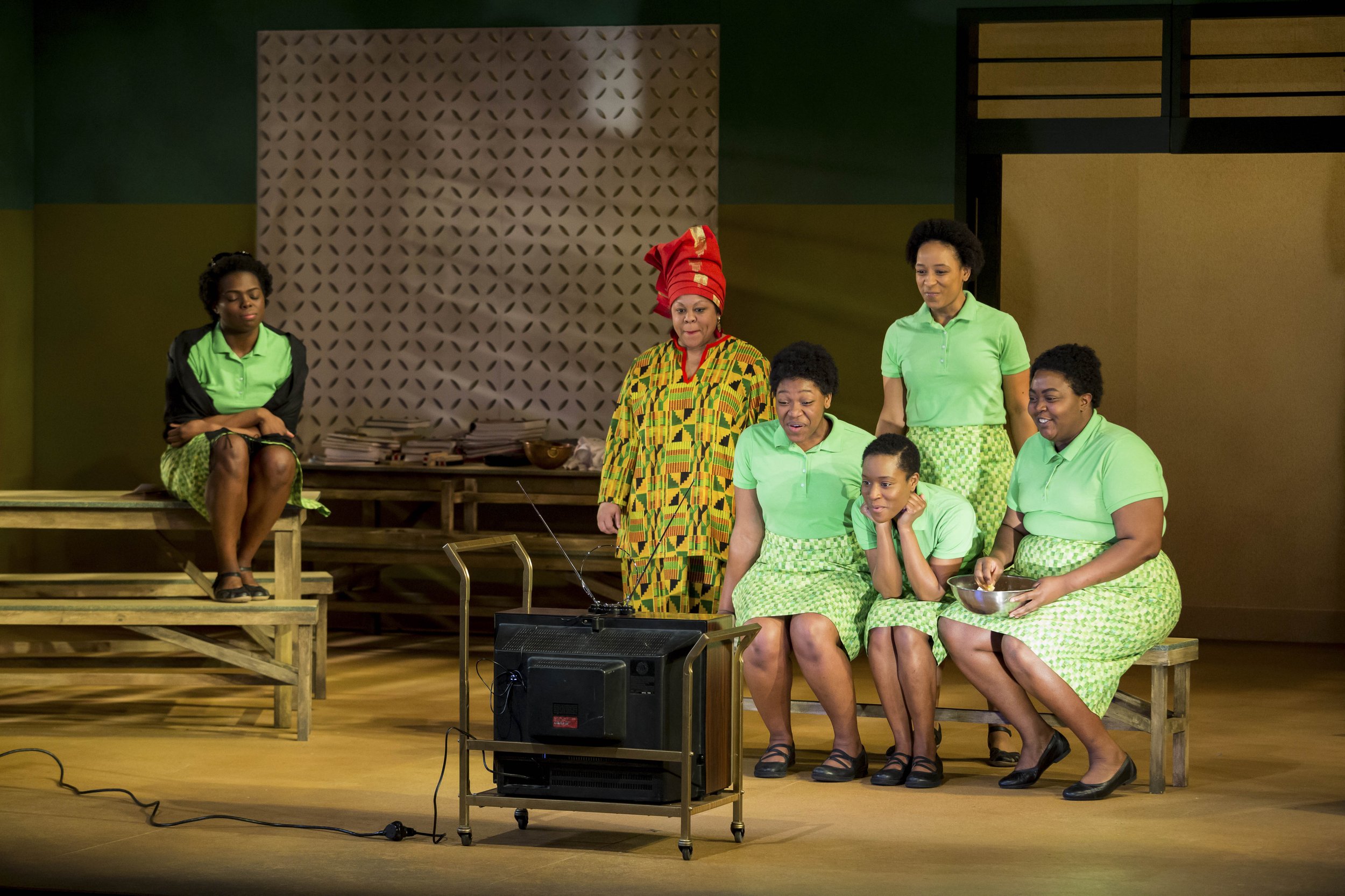 school-girls-or-the-african-mean-girls-play_49420855663_o.jpg