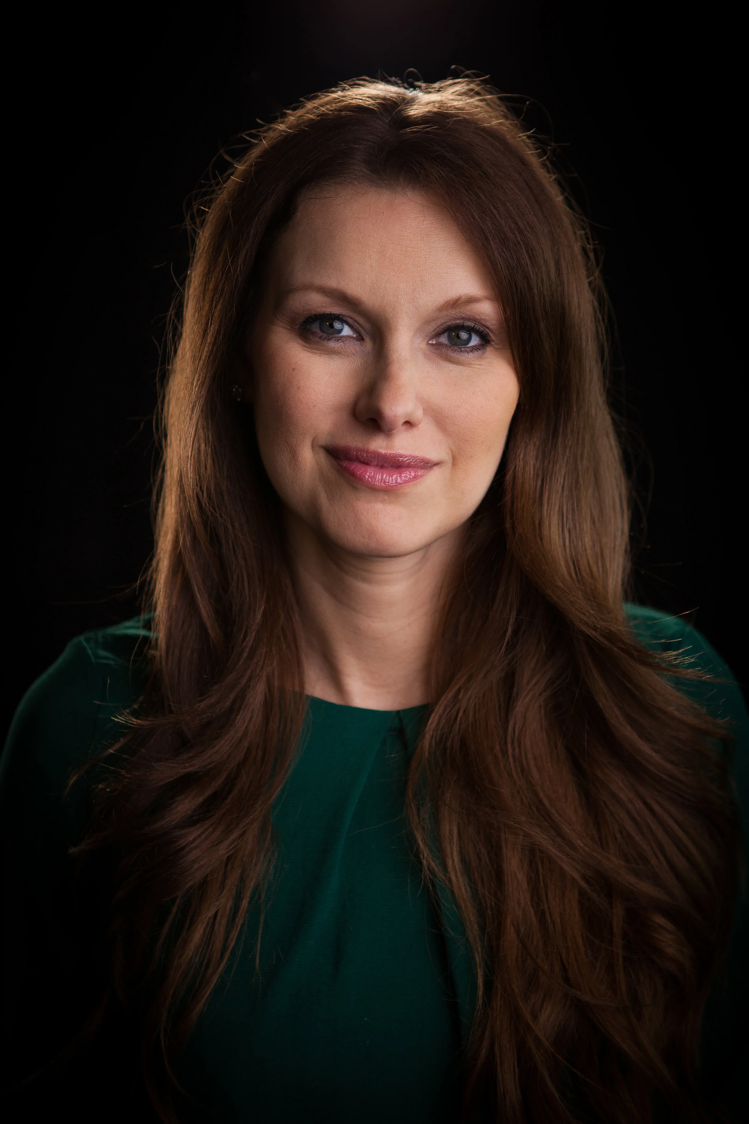 Paulina_headshot.jpg