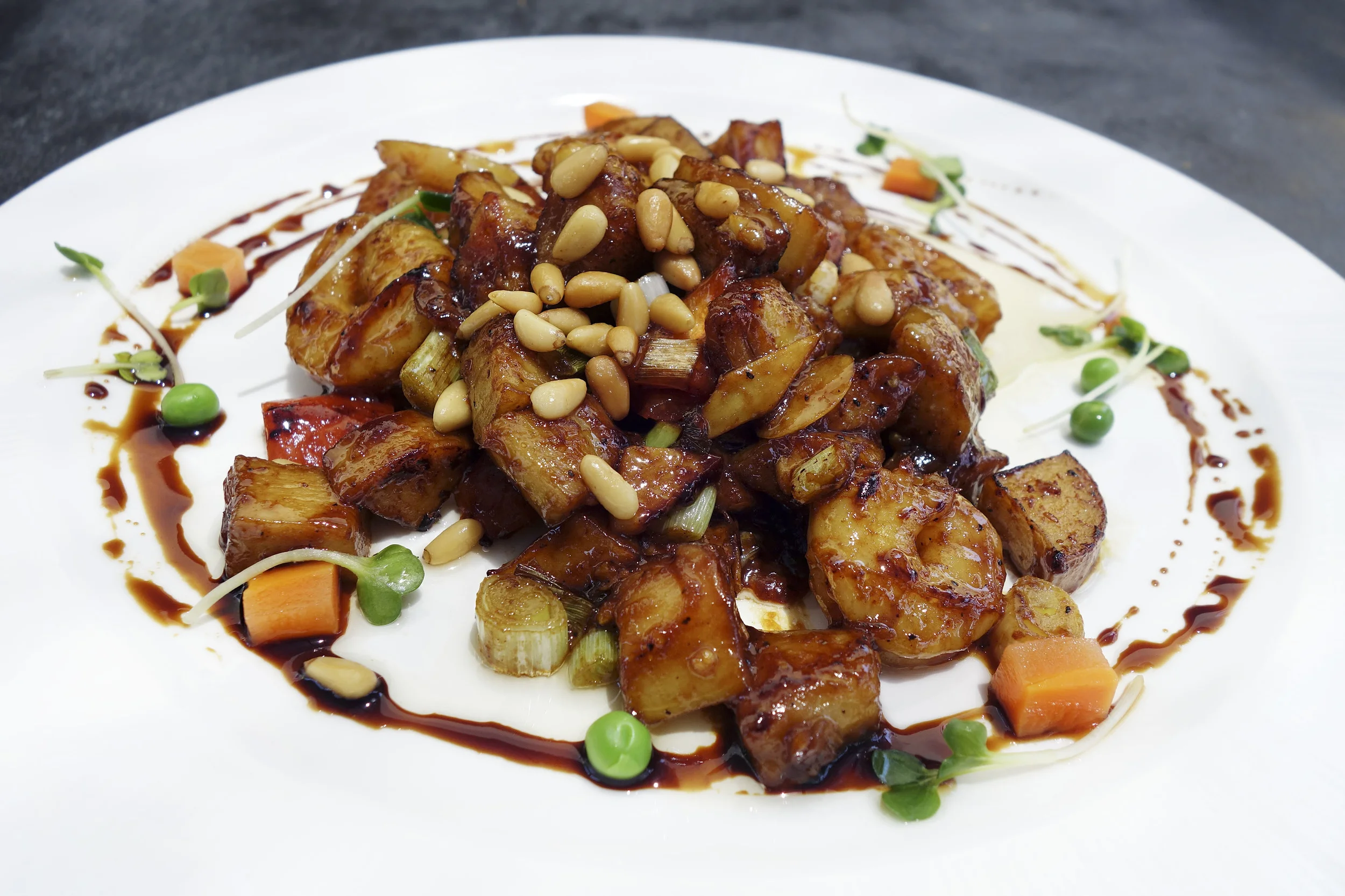 Sauteed crystal shrimp
