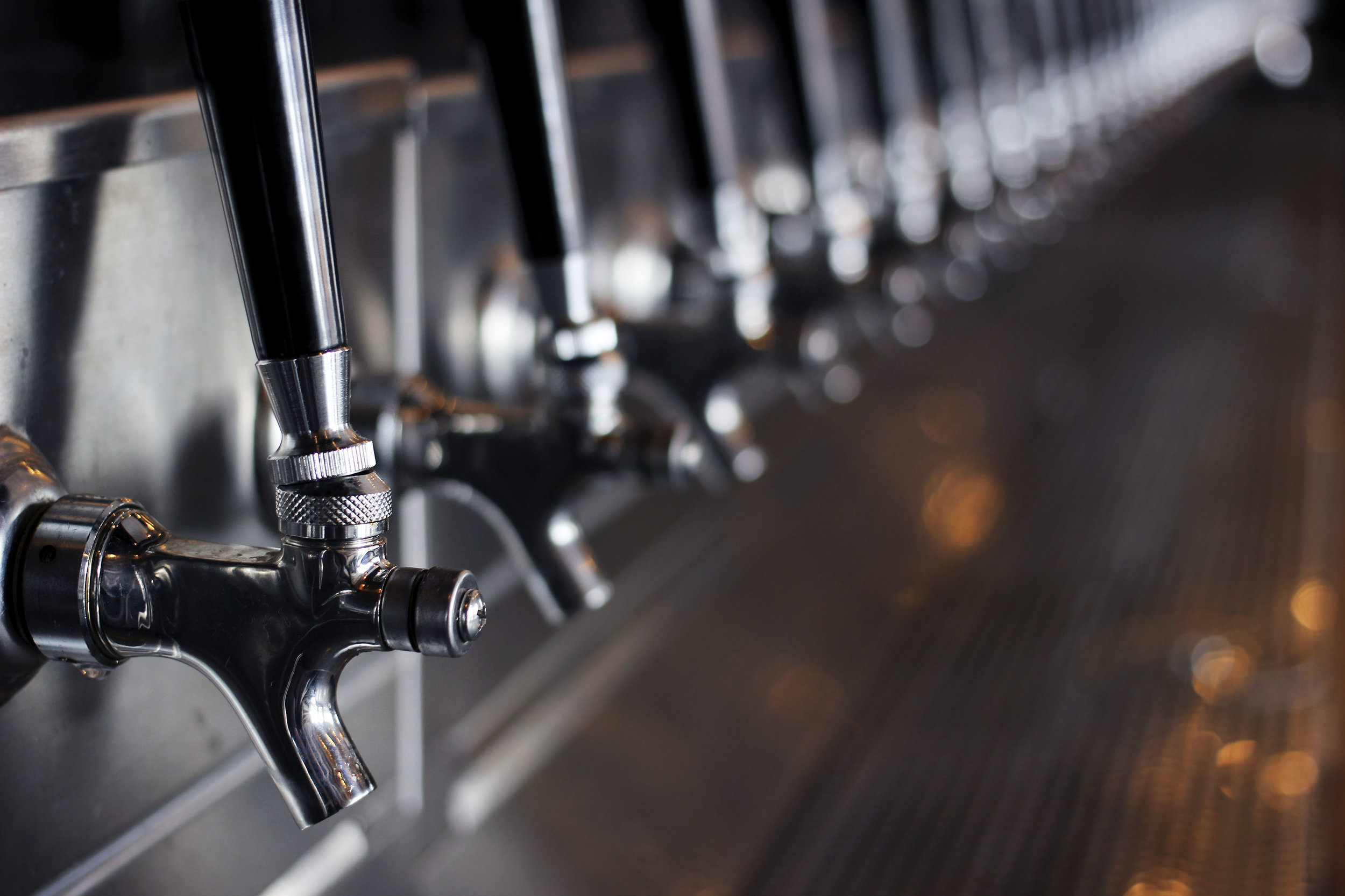 Come thirsty, and with stretchy motherhood pants.