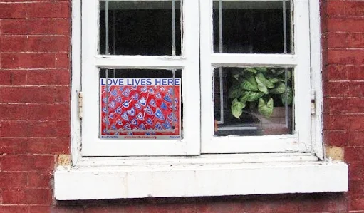 windowsign.jpg