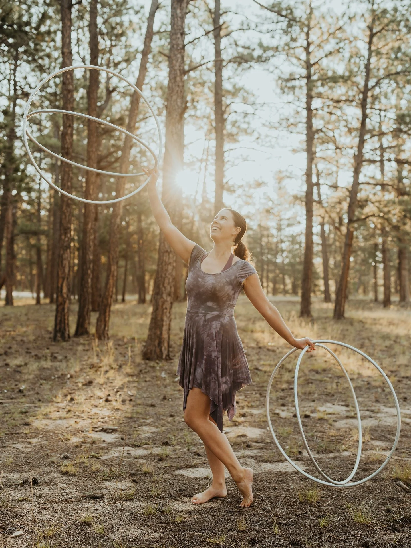 VERTICAL ✨ But wait there&rsquo;s more! I had to do two posts to fully capture everything on Instagram 🥰 @bailey.elle.photography I&rsquo;m eternally grateful for you capturing these beautiful @highaltitudehoopretreat moments. THANK YOU!