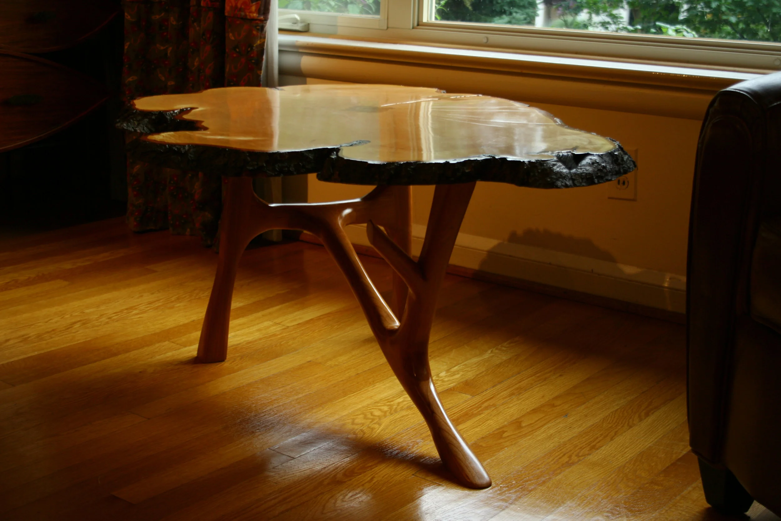 IMG_0961_sidetable ret.jpg