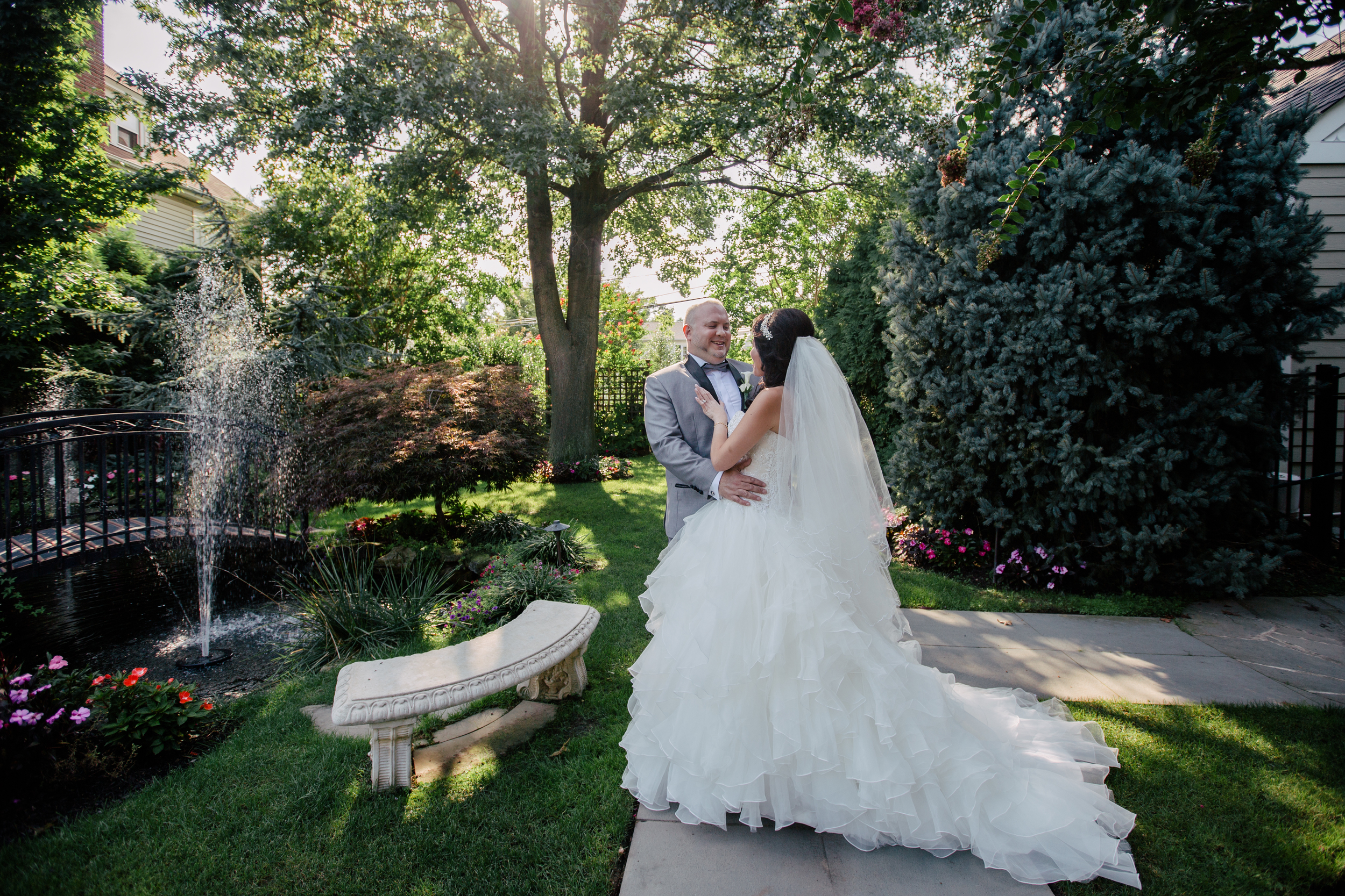 beautiful scenery in queens wedding photography