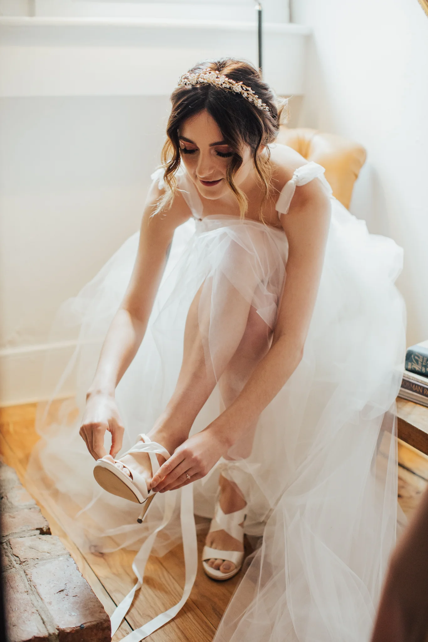 lihi hod wedding dress