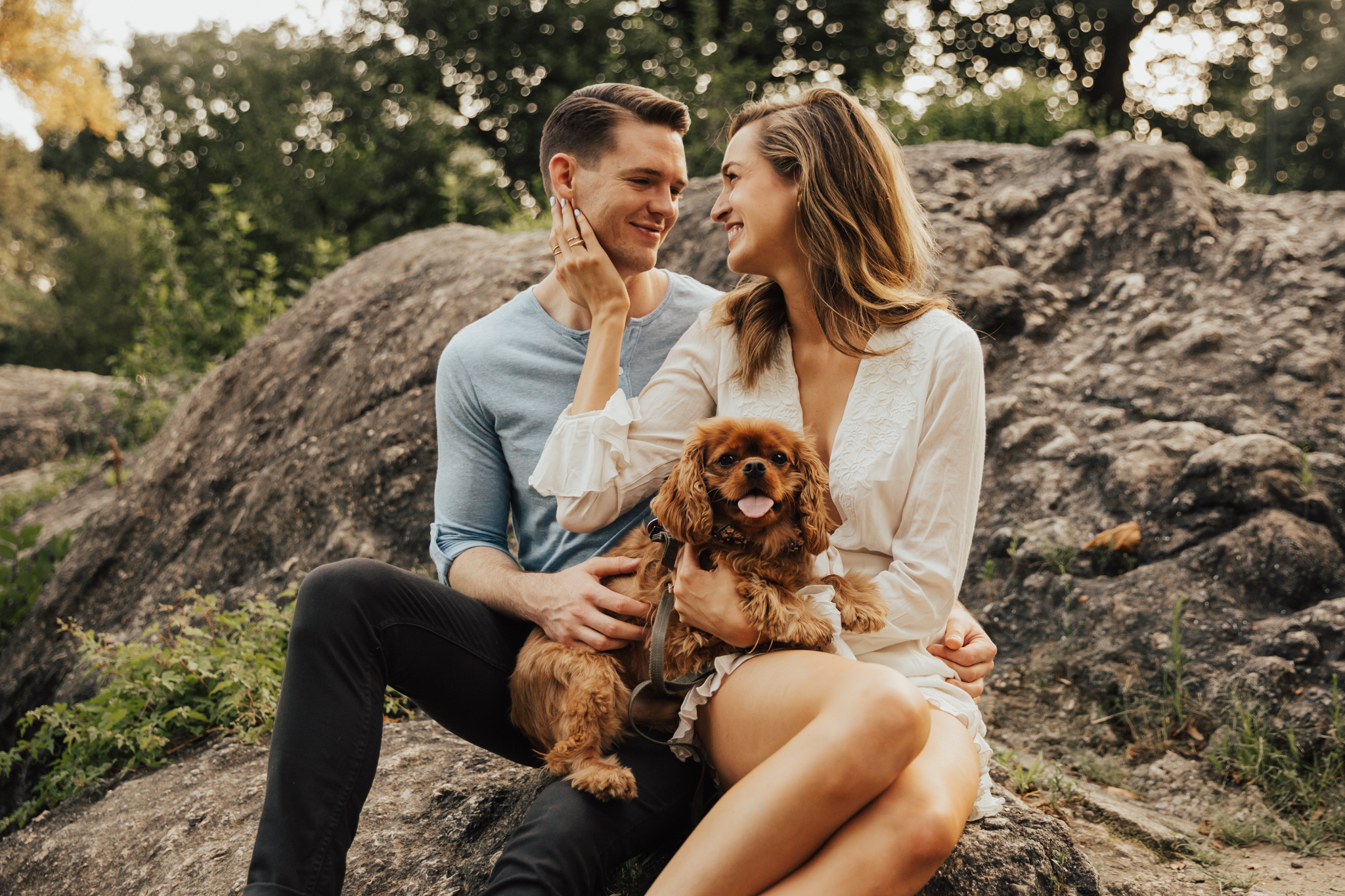 engagement photos with dog