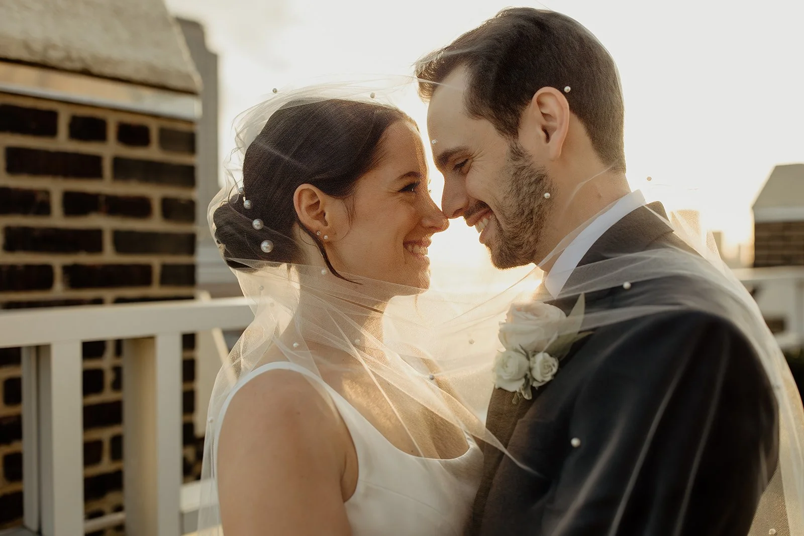 Modern Wedding with Vintage Taxi at Tribeca Rooftop // Jessica + Jake