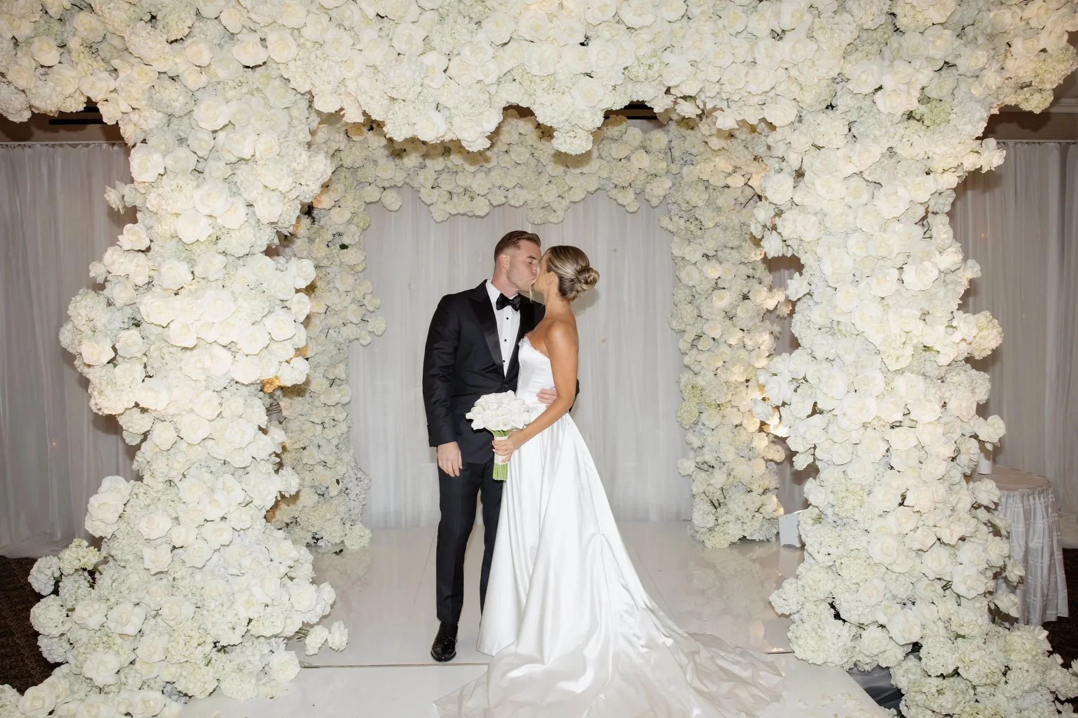 nyc luxury wedding photographer