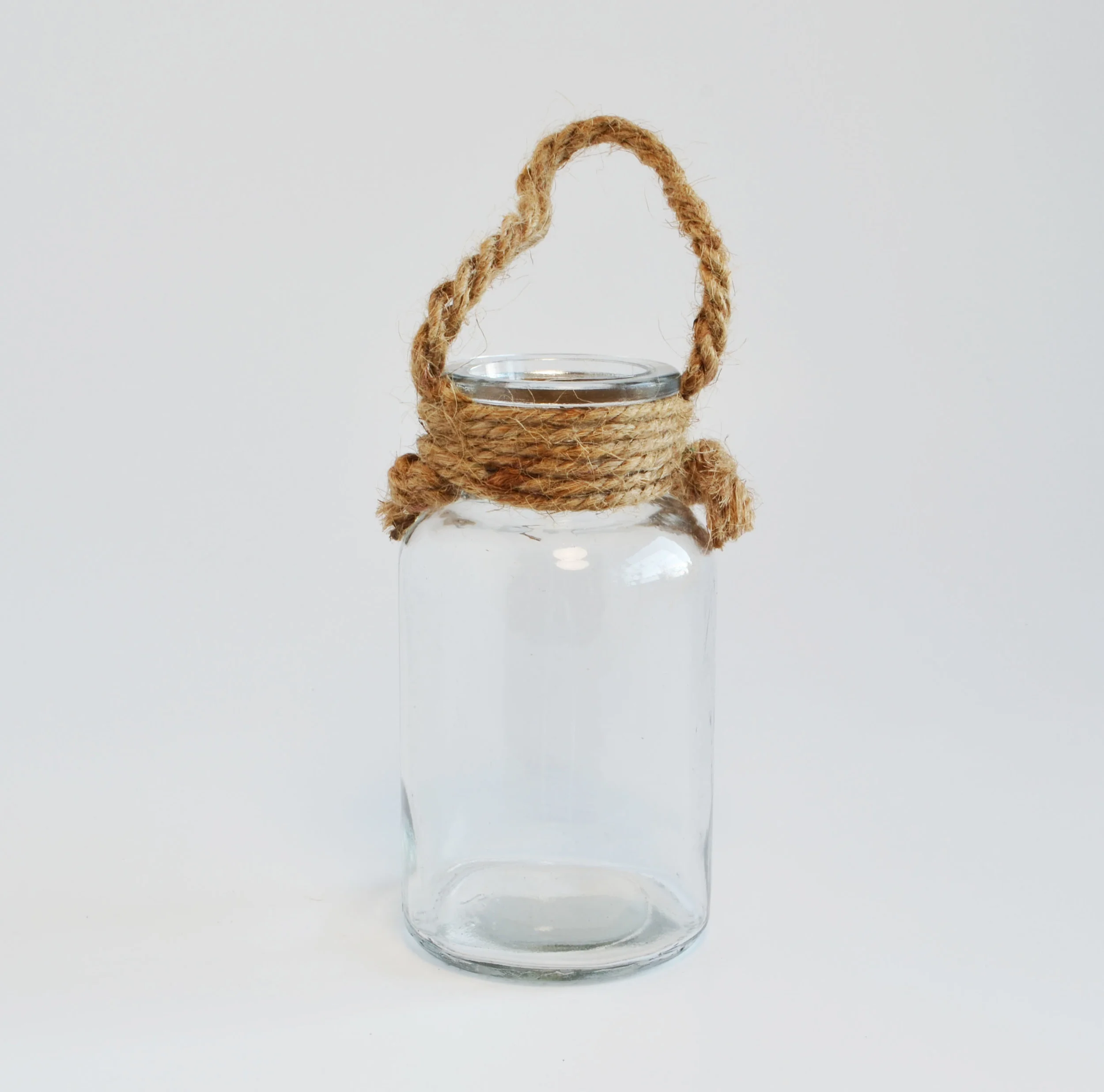 glass + rope vase - short Quantity: 5 Price: $4.50
