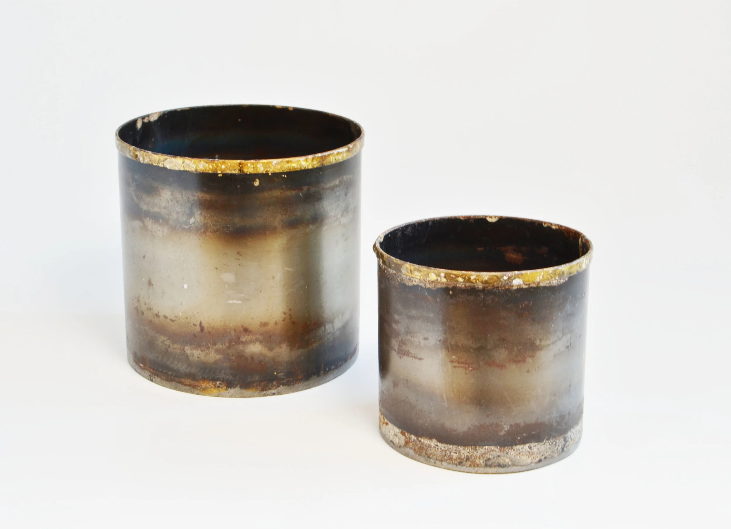 black tin vase Quantity: large - 17 small - 27 Price: $5.50