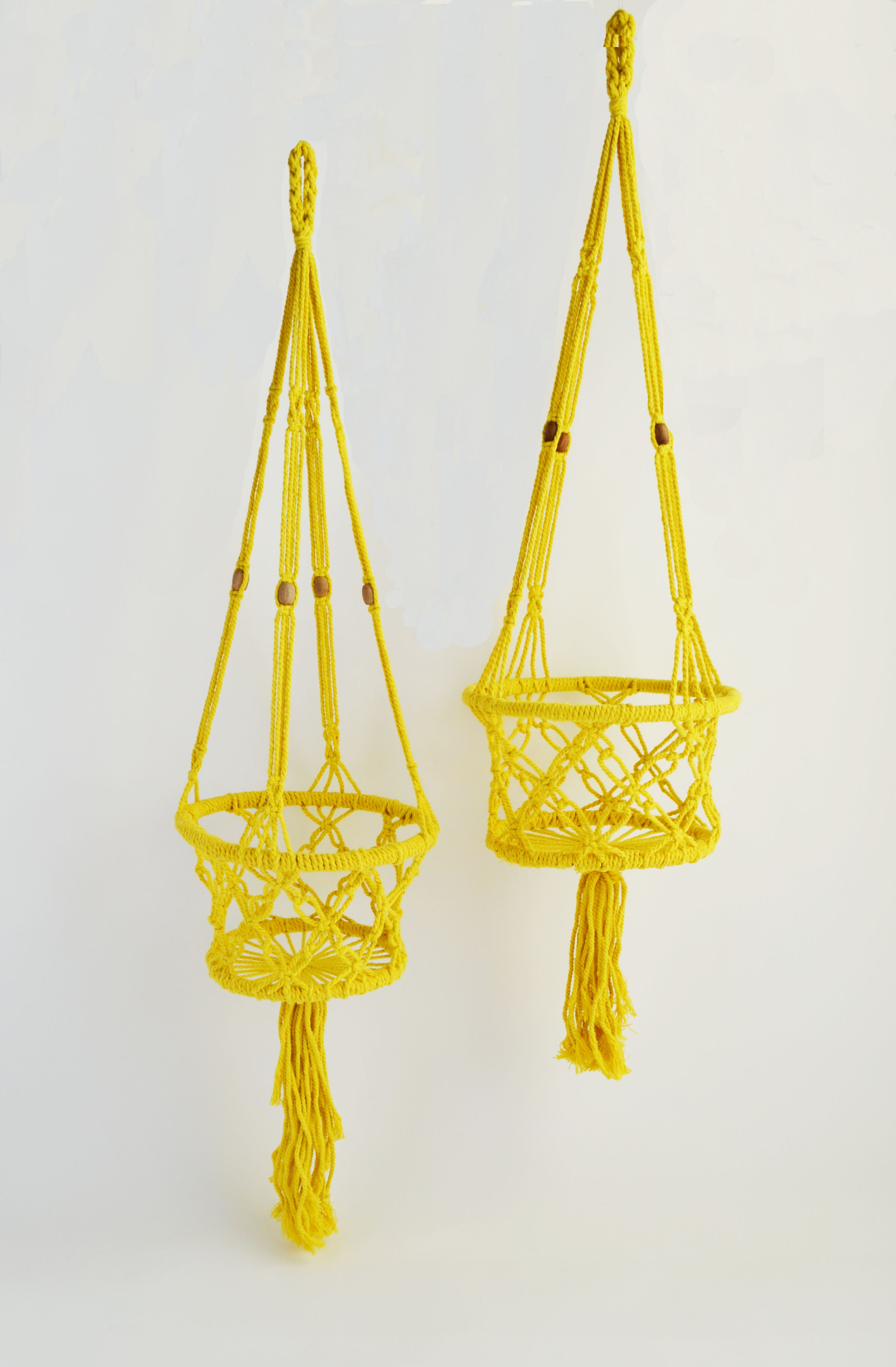 macrame plant hanger Quantity: 6 Price: $15.00