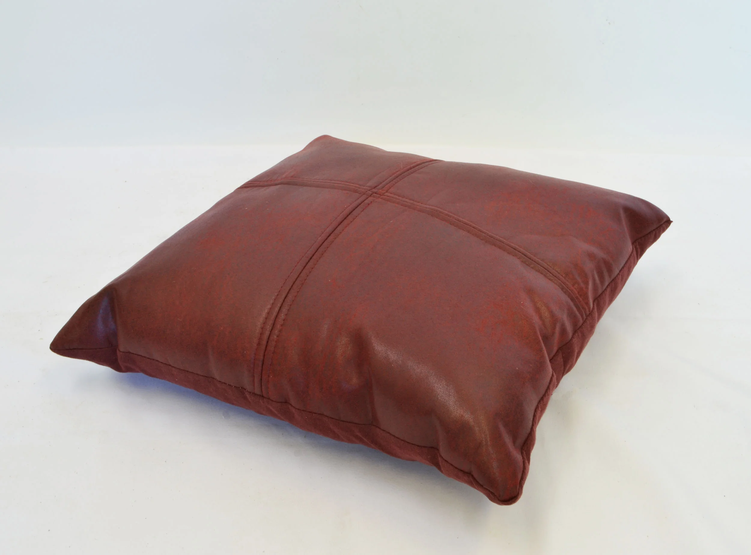 burgundy pillow Quantity: 1 Price: $10.00
