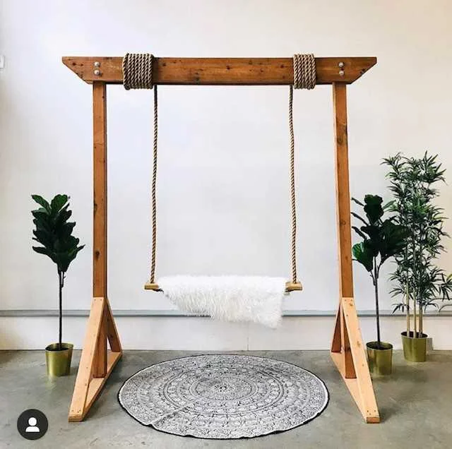 2 Post arch + wood swing Quantity: 1 Price: $350.00