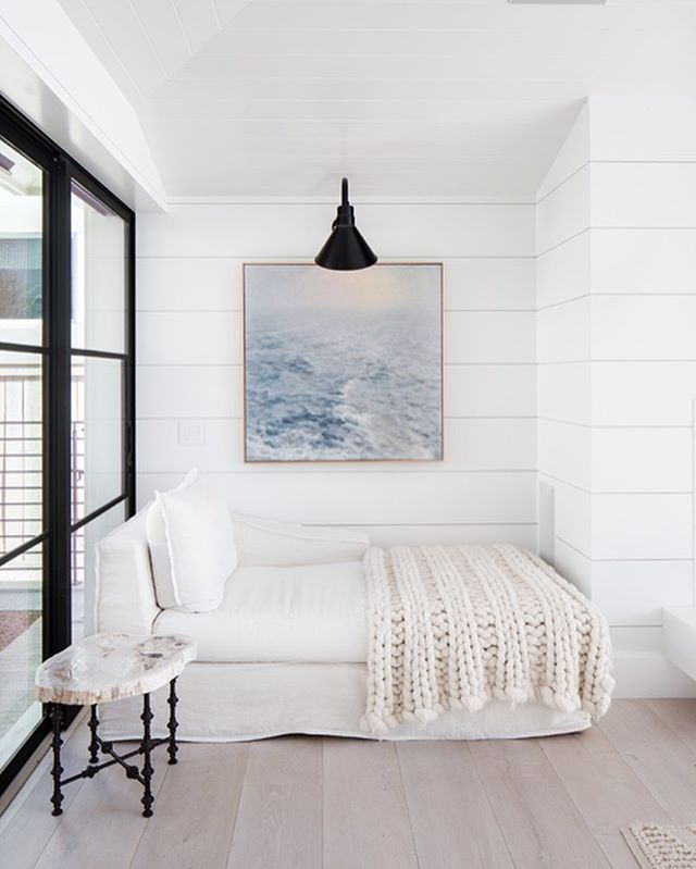 Featured Home Tour of the Pinecrest Residence via @anders_lasater_architects 🌊❤️ How about that view?!!!😍🙌🏻 What&rsquo;s your fave detail in this coastal home? #coastalhome #coastalinteriors #placeswegather
