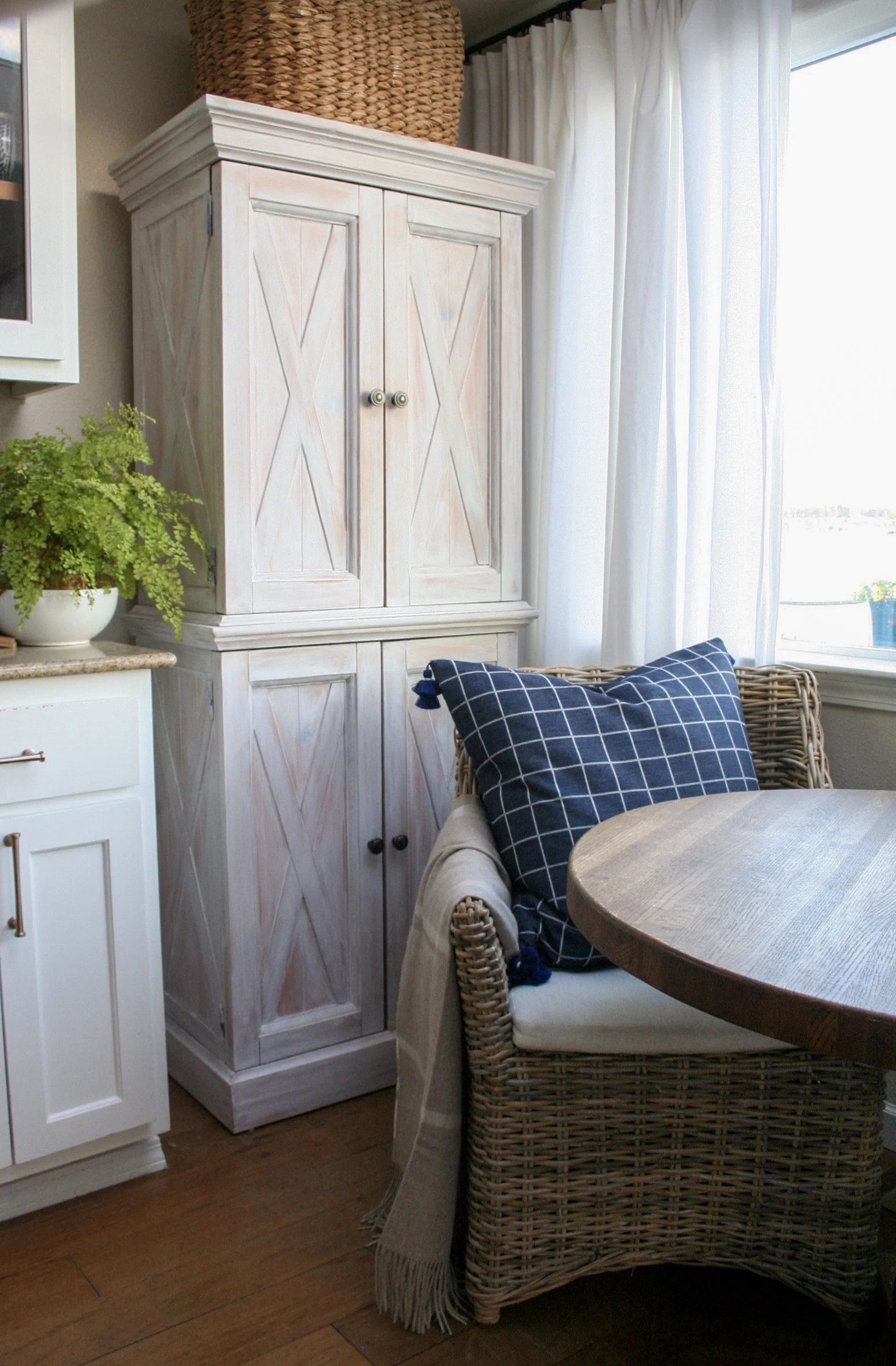 Beach House Kitchen Nook with Freestanding Pantry
