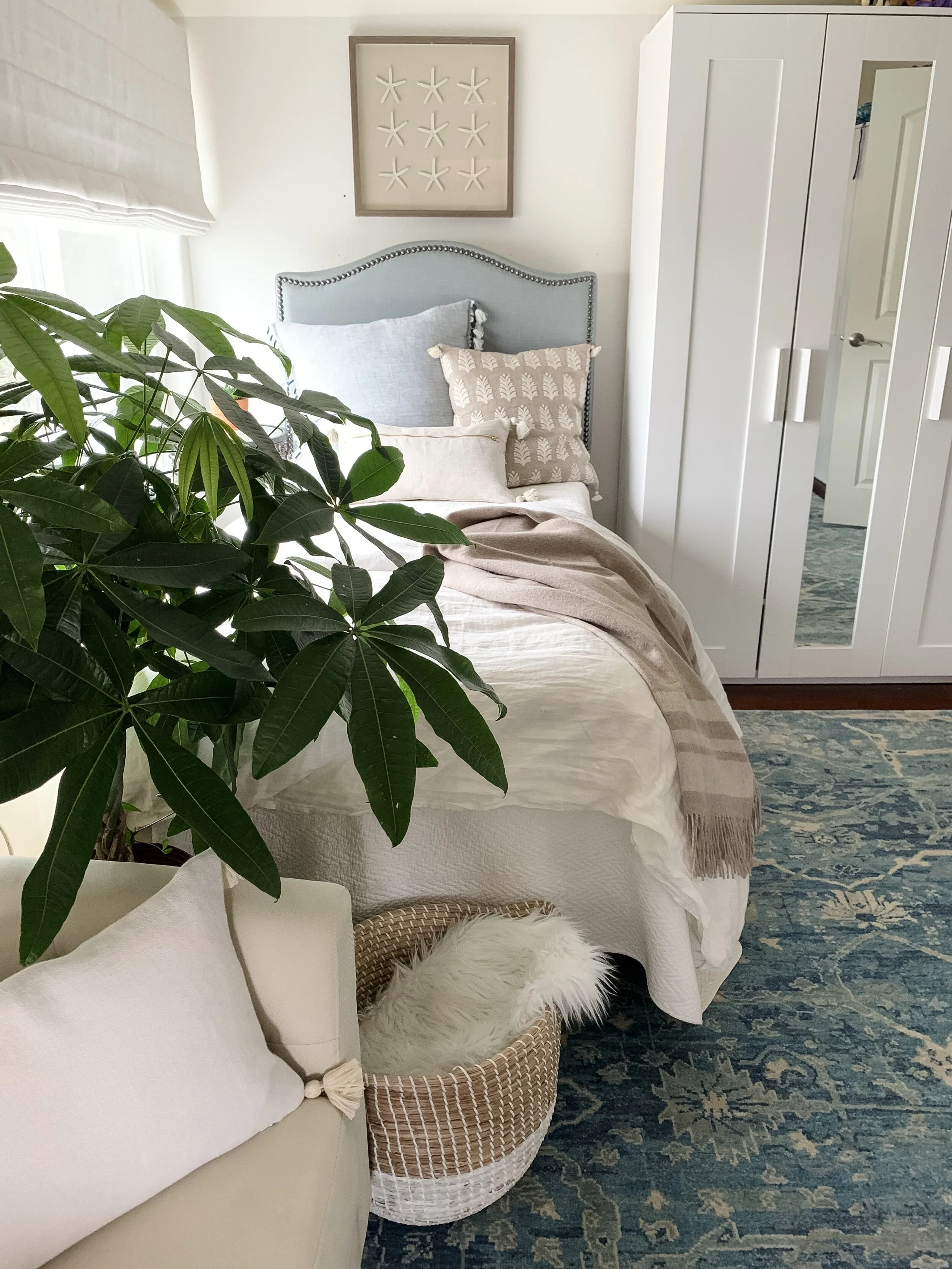 Girl's Bedroom Makeover