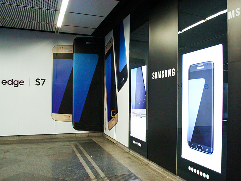 S7 Stationbranding Mittelbereich