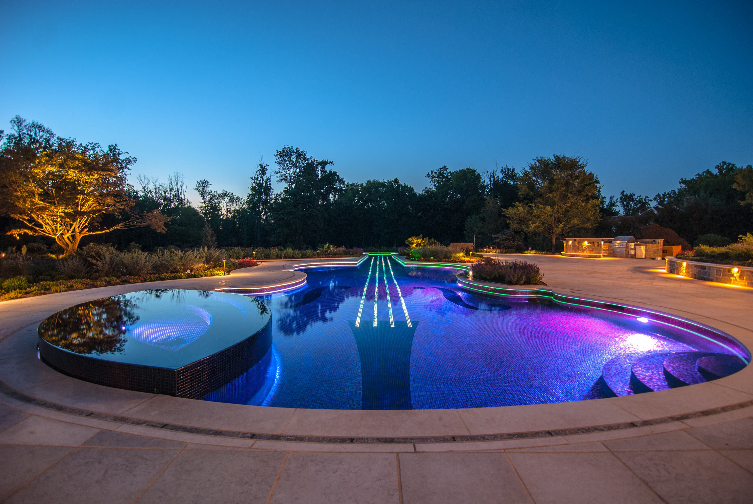 31381174704y_swimming_pool_design_bergen_county_nj.jpg