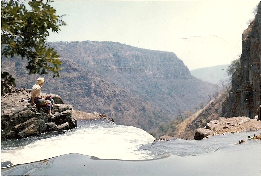 The lip of the Kalambo Falls. Note the underwater ridge in the foreground. This slopes back up river and gives a slight sense of security.